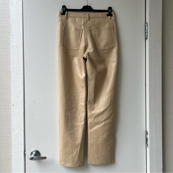 Wilfred Aritzia Melina Vegan Leather Straight Leg Pants - Cream Beige - Size 8 - Picture 5 of 12